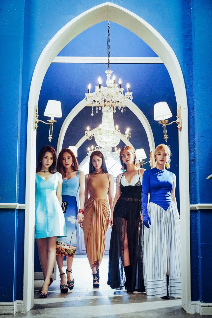 [Group Image 2] Girls' Generation-Oh!GG