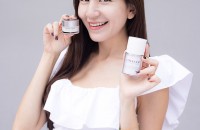 Hi Res mommychidjun with product