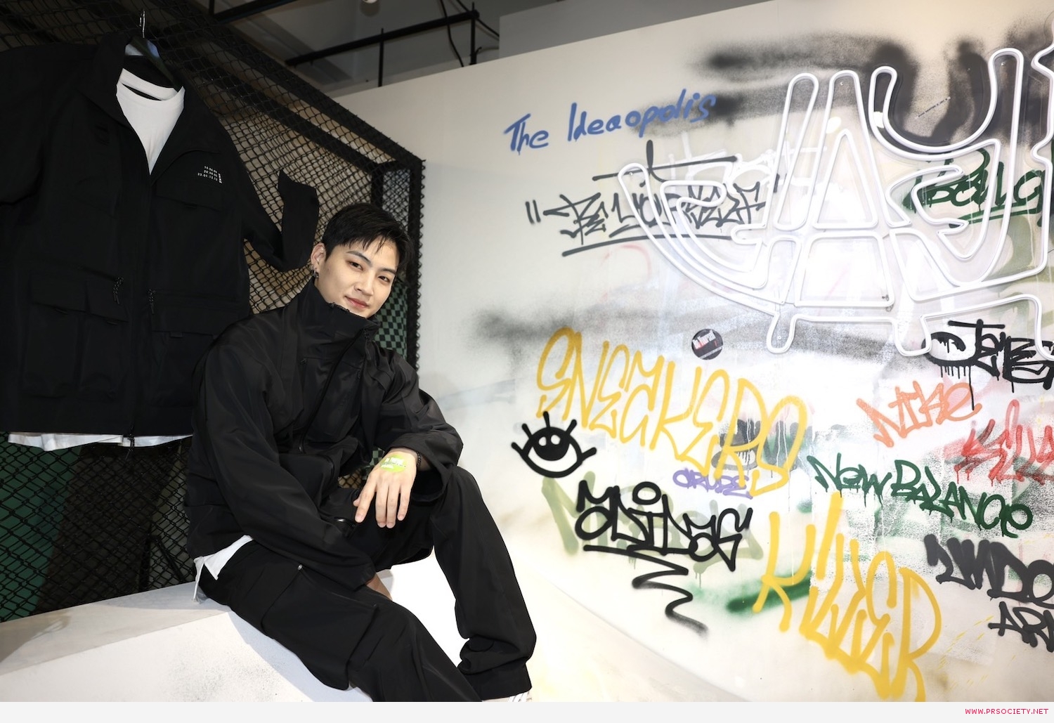 04.Siam Center x JAY B ‘Be Yourself’ The First Exhibition in Bangkok
