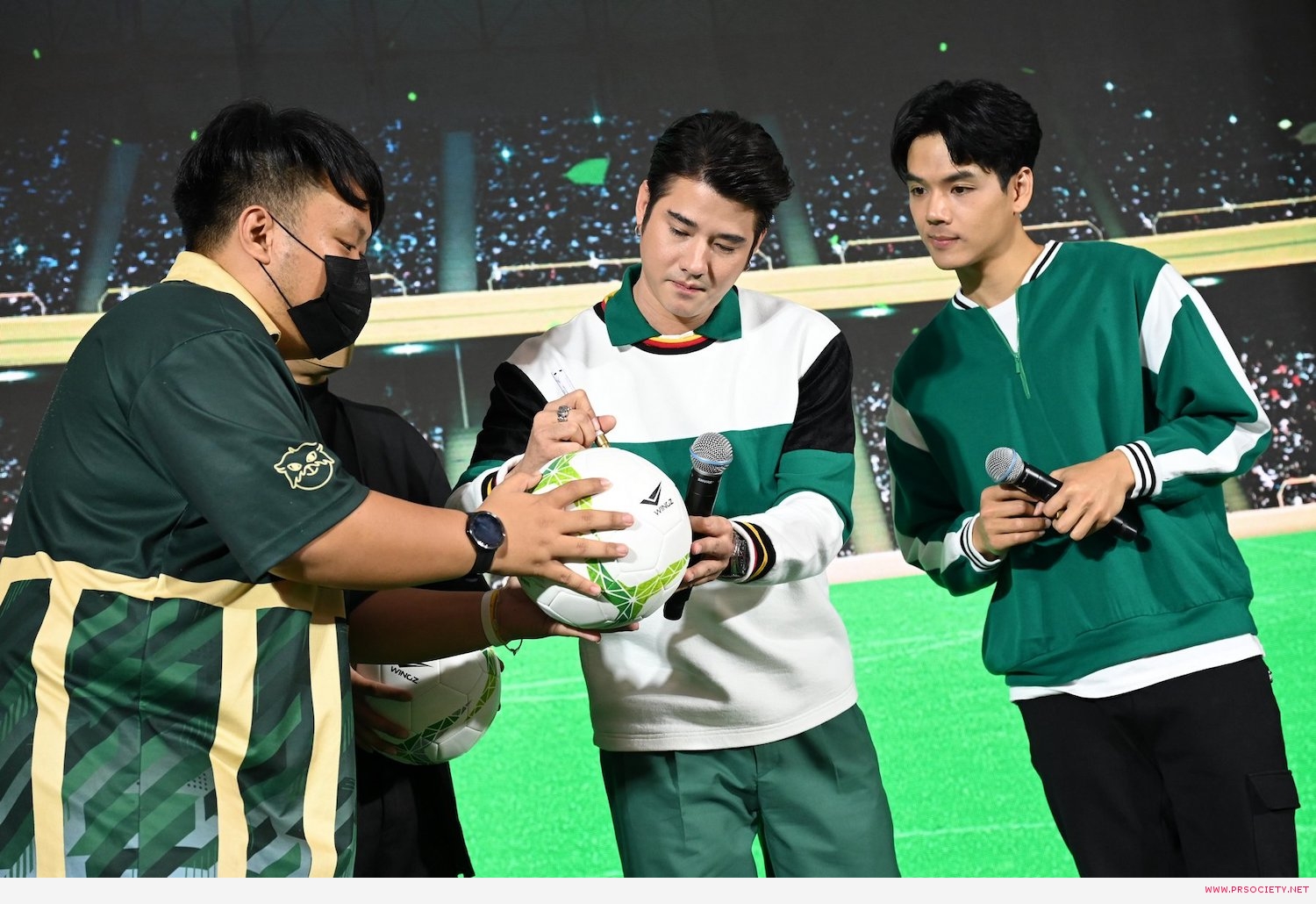 Chang Football_Mario and Nicky_11