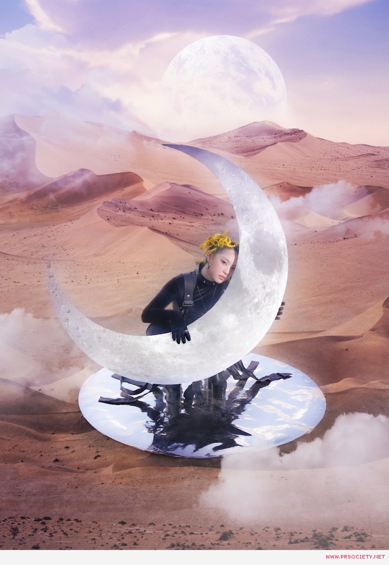 Monica moon2
