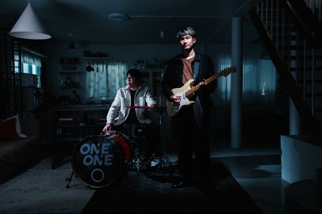 รูปเบื้องหลัง MV ฉันแค่คิดถึงเธอคนเก่า - ONEONE (1)