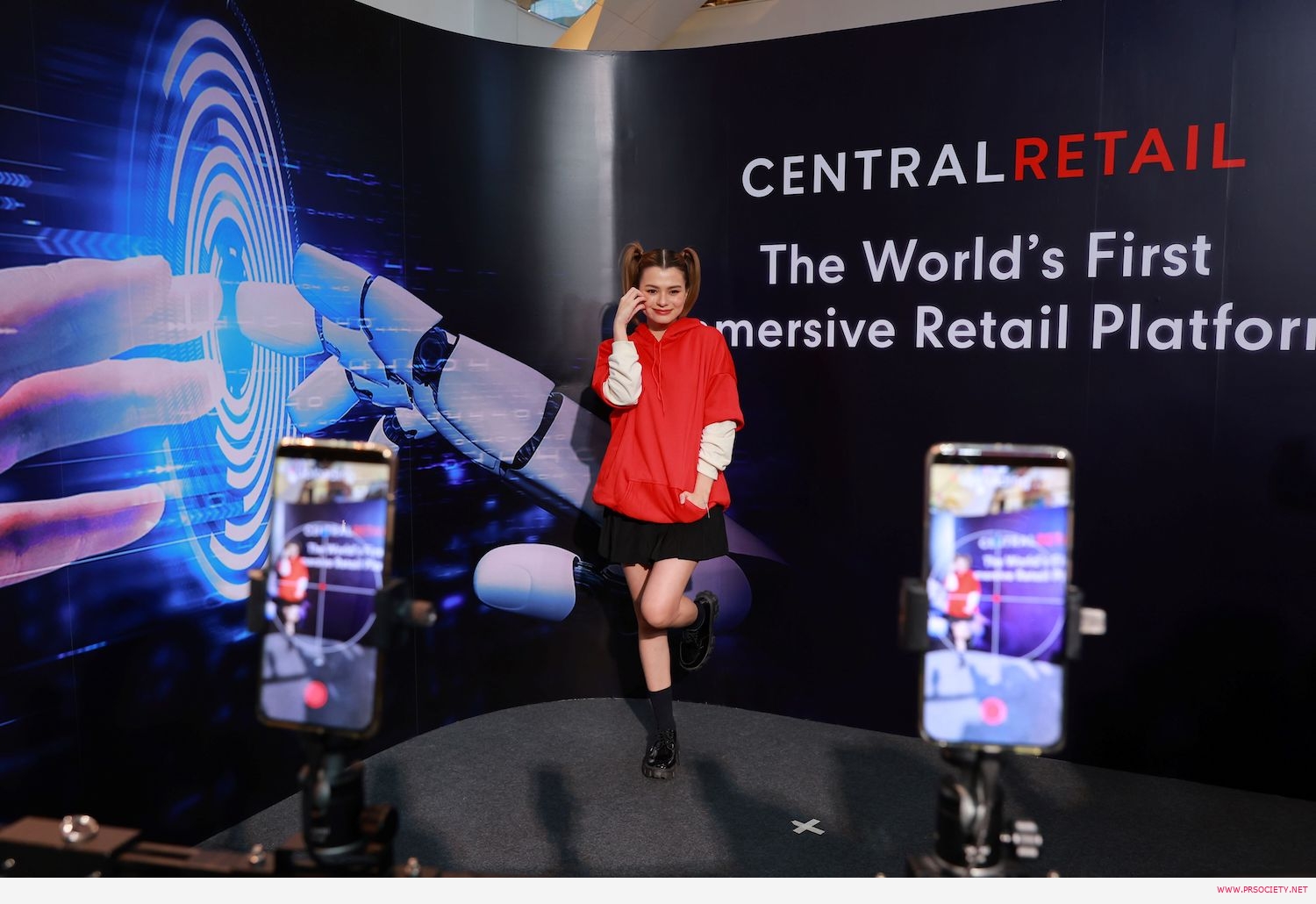 05 เบ็คกี้-รีเบคก้า แพทรีเซีย อาร์มสตรอง
