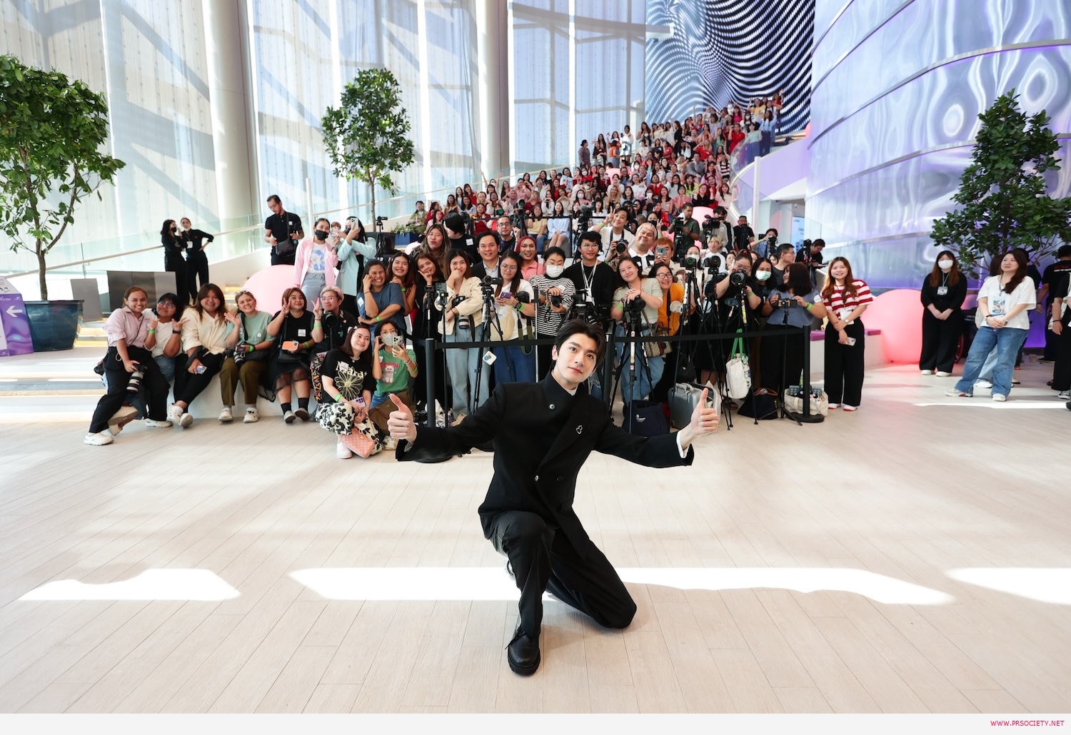 ภาพบรรยากาศงานแถลงข่าว หลินอี บินตรงร่วมงาน Siam Paragon Golden Prosperous Chinese New Year 2024 (22)