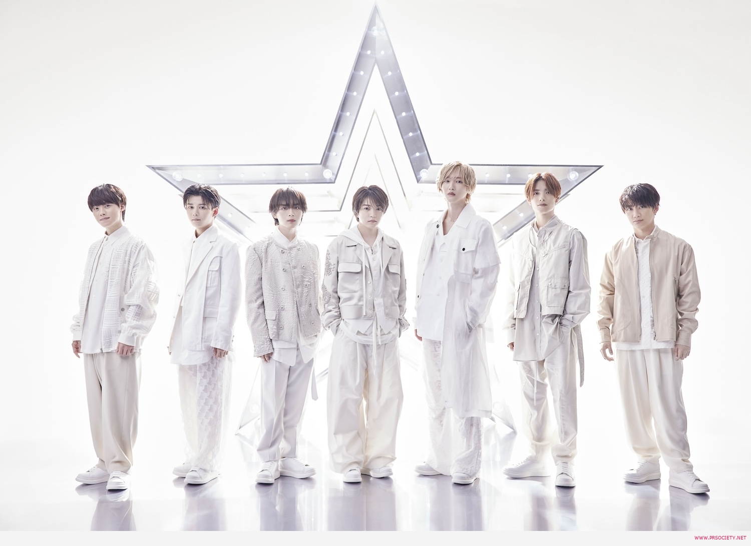 1_Official_Group_Photography