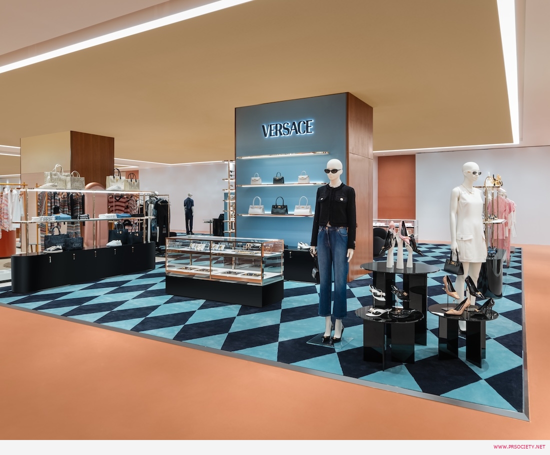 VERSACE_CentralChidlom_01